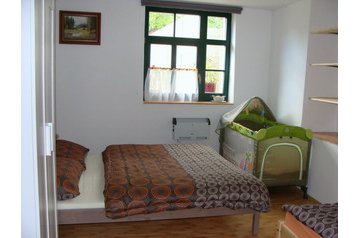 Češka Chata Dolní Věstonice, Eksterier